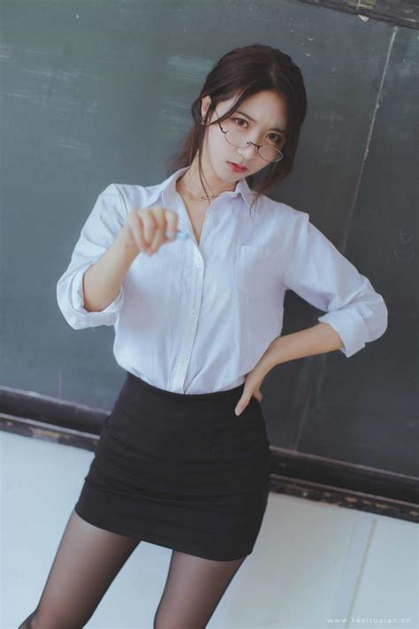 六零穿成女配闺蜜下乡